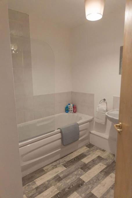 City Centre Riverview Apartment Londonderry Exteriör bild