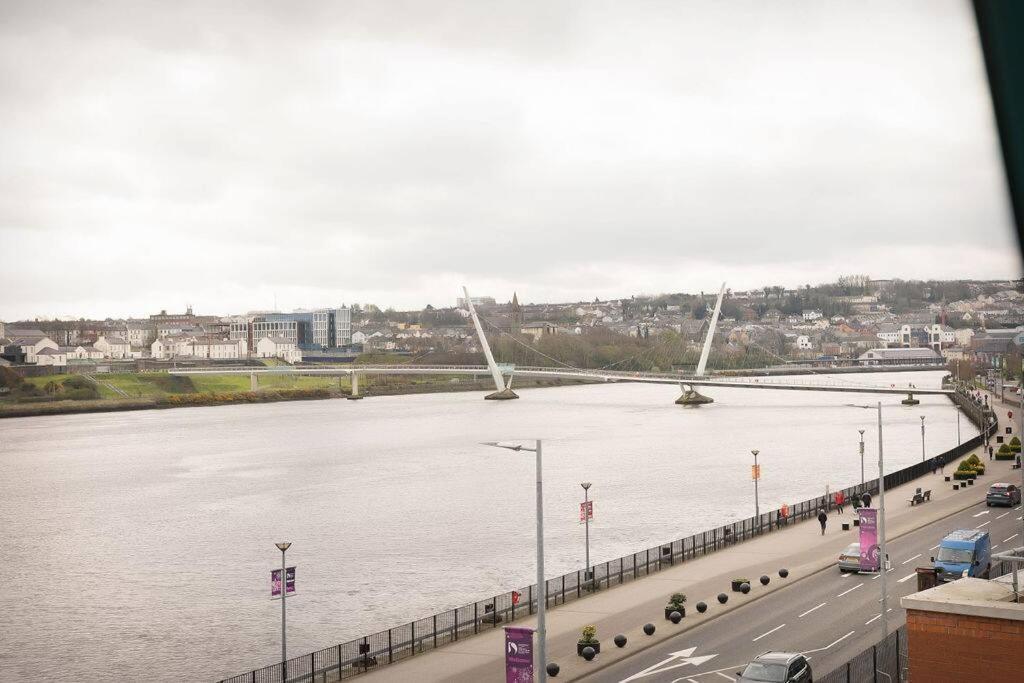 City Centre Riverview Apartment Londonderry Exteriör bild
